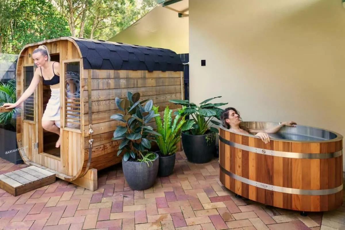 קולום ביץ' Coolum Family Hideaway With Pool, Sauna & Ice Bath 0*, קולום ביץ'