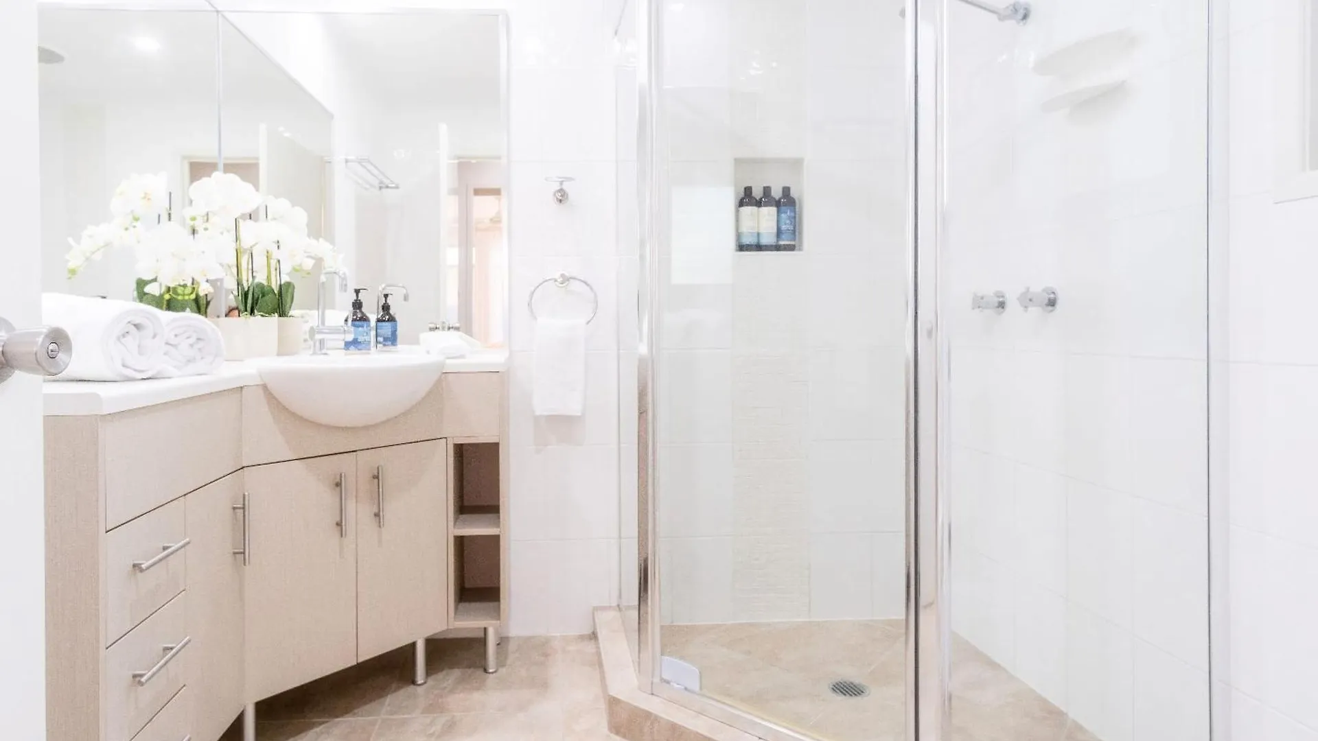 Vakantiehuis Coolum Family Hideaway With Pool, Sauna & Ice Bath Coolum Beach